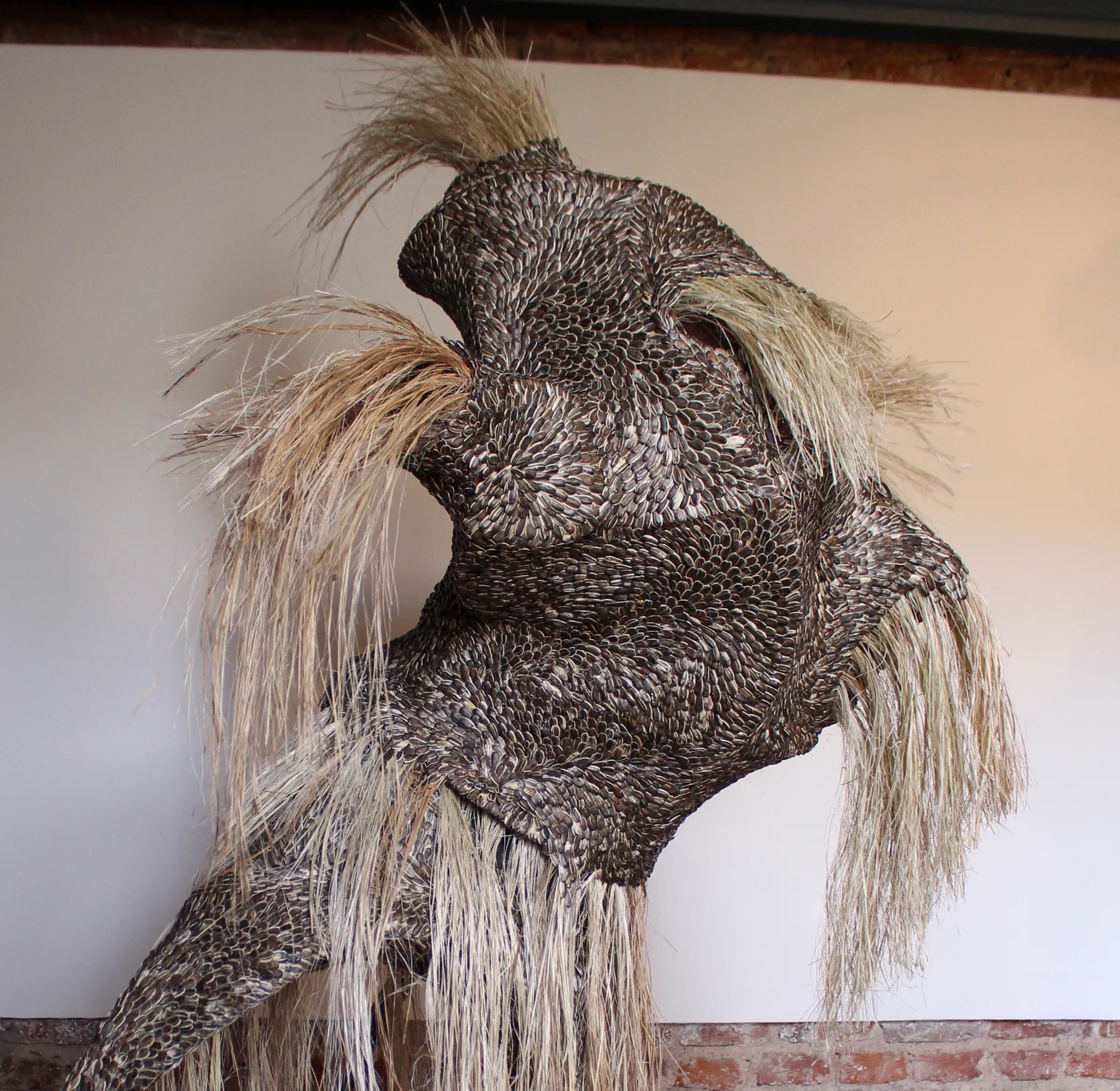 Androide Autóctono, escultura de Luciana Fernández