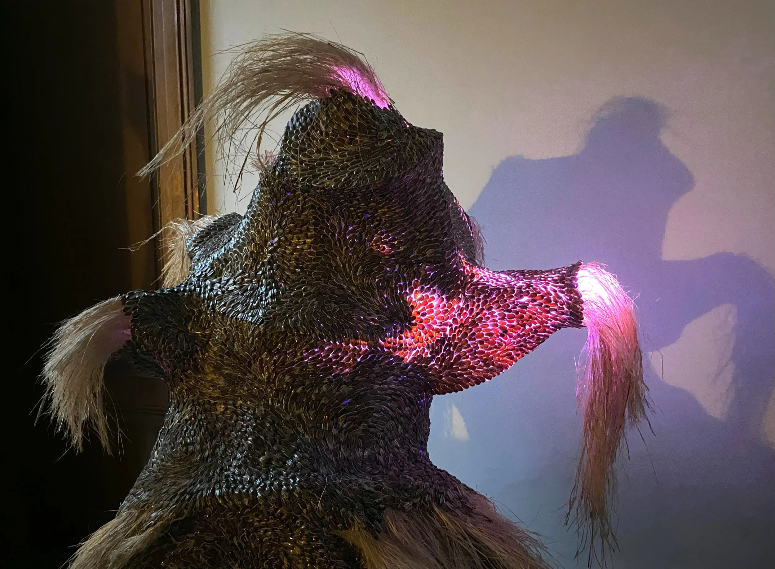 Androide Autóctono, escultura de Luciana Fernández